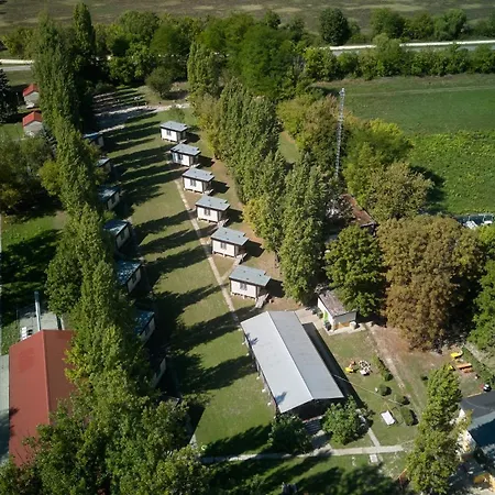 Gasthof Gedeon Garden Budakalász